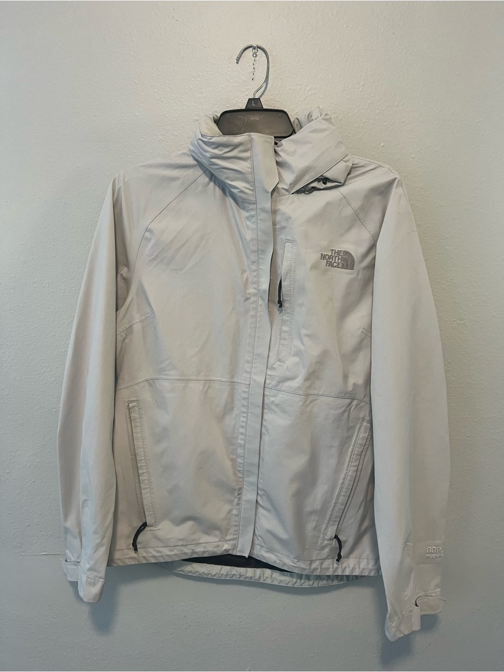 The North Face GORE-TEX Waterproof Rain Jacket Women’s M